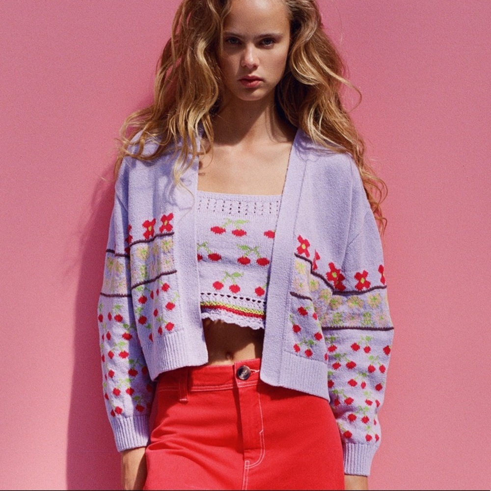 New zara Set of crop top and cardigan 🍒